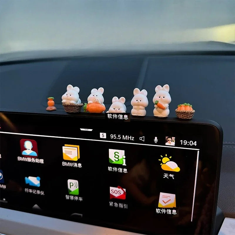 Minimalist Dashboard Bunny Decor – Electric Vehicle Interior Accessory